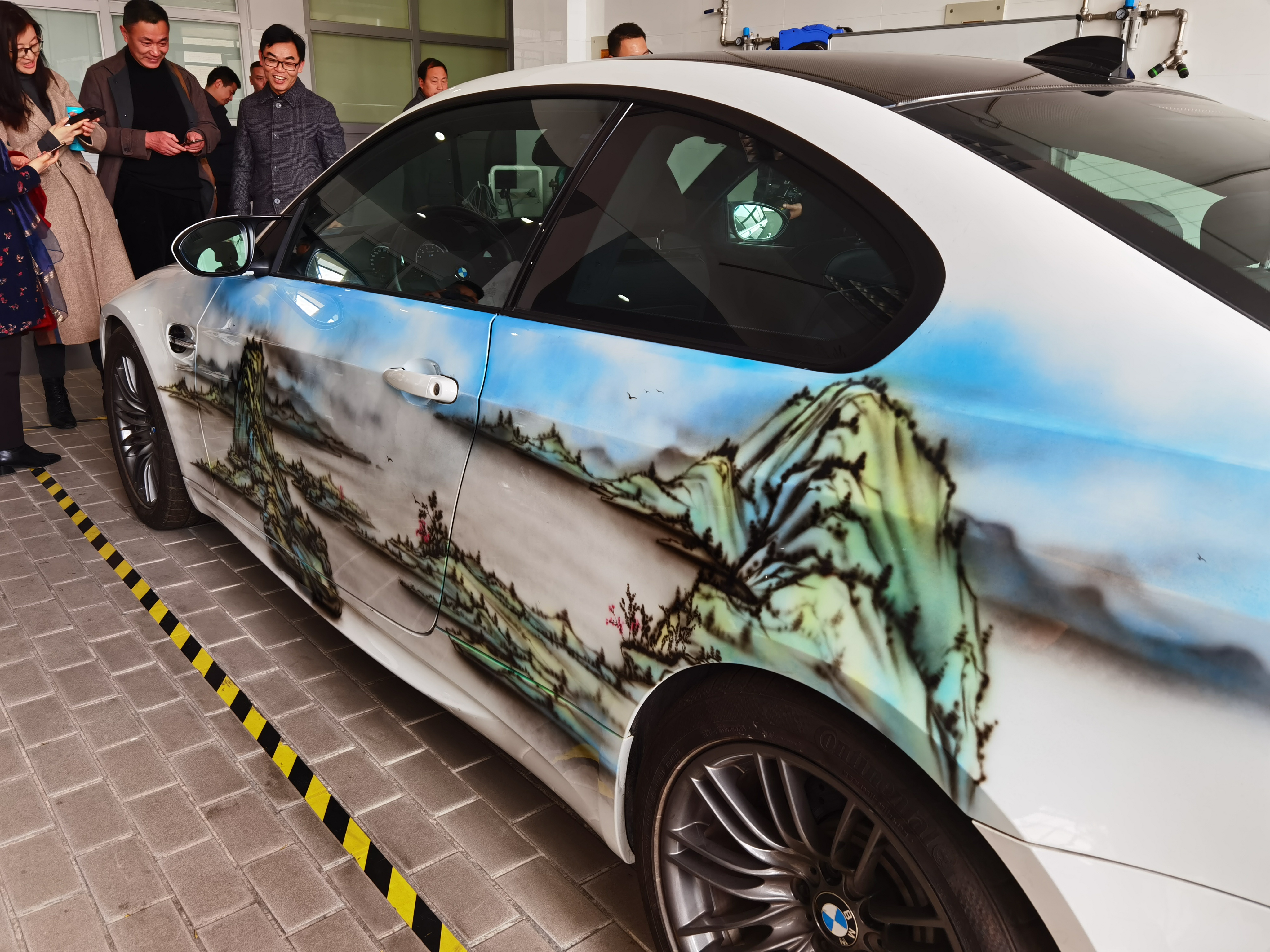 主持人一行参观考察杭州技师学院 主持人一行参观考察杭州技师学院