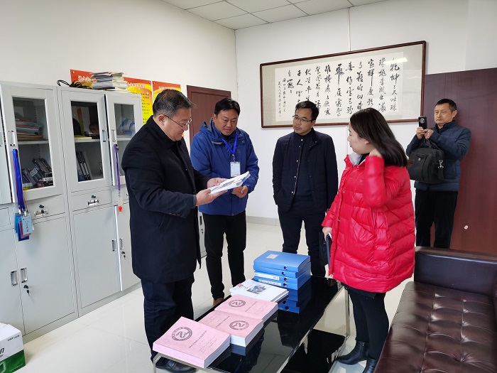 12月5日下午广德市委副书记李军带队到机电学校督查双拥工作3.jpg