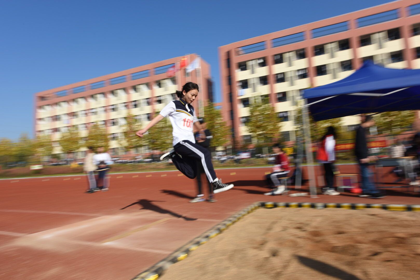 QQ图片20201111232308.jpg