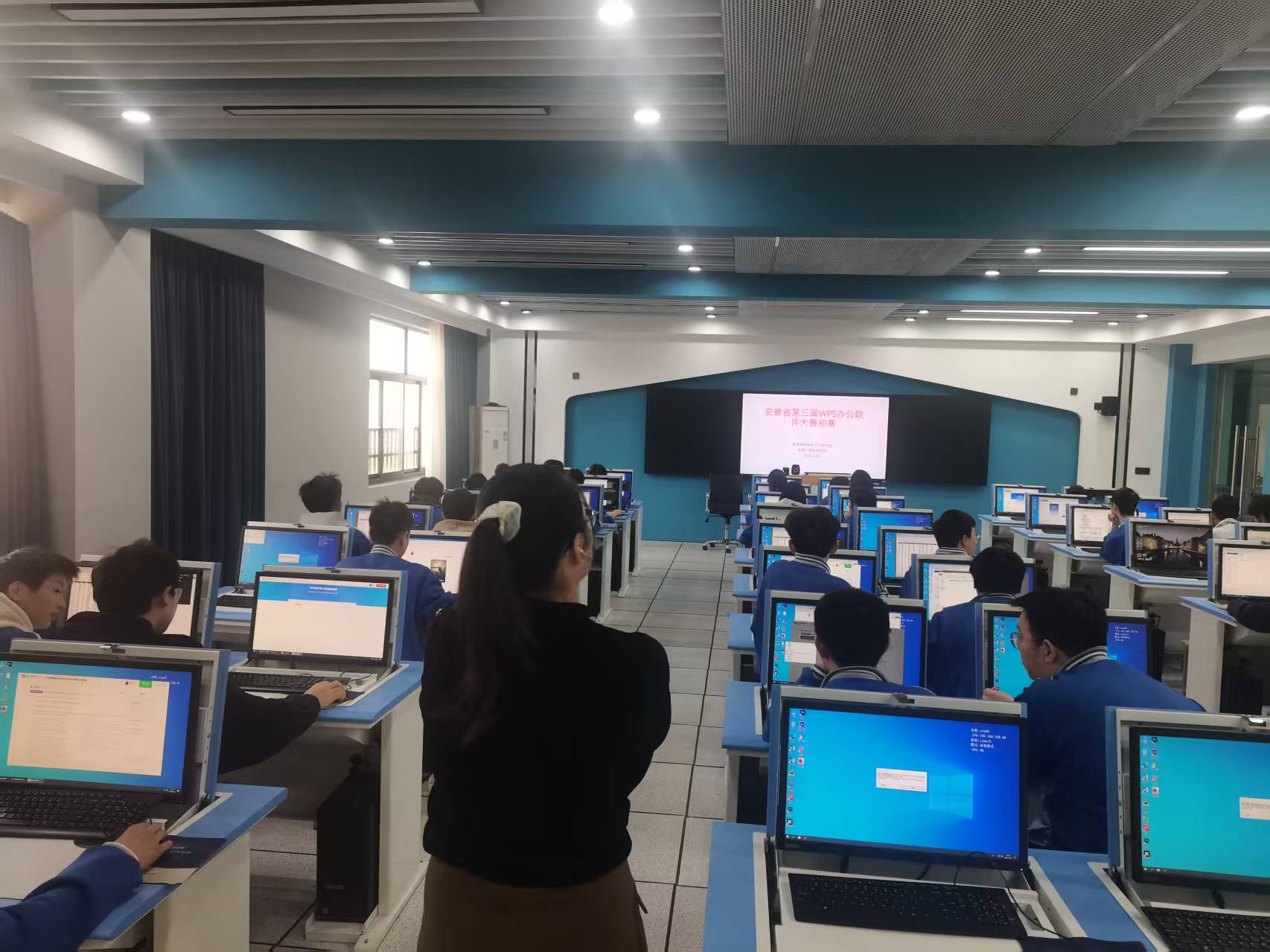 微信图片_20251103160440_5_213.jpg 微信图片_20251103160440_5_213.jpg