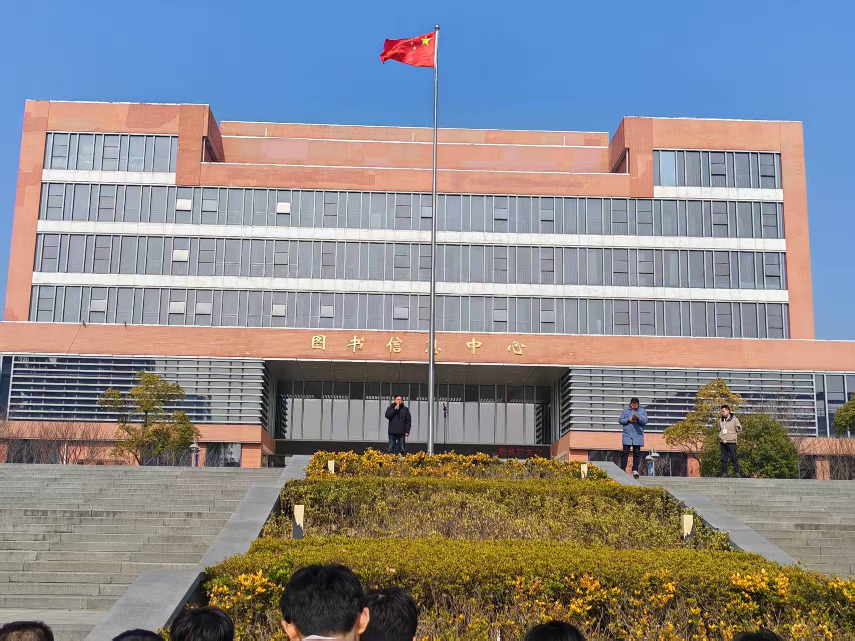 2846d866b940d1af125bf10a42758050.jpg 2846d866b940d1af125bf10a42758050.jpg