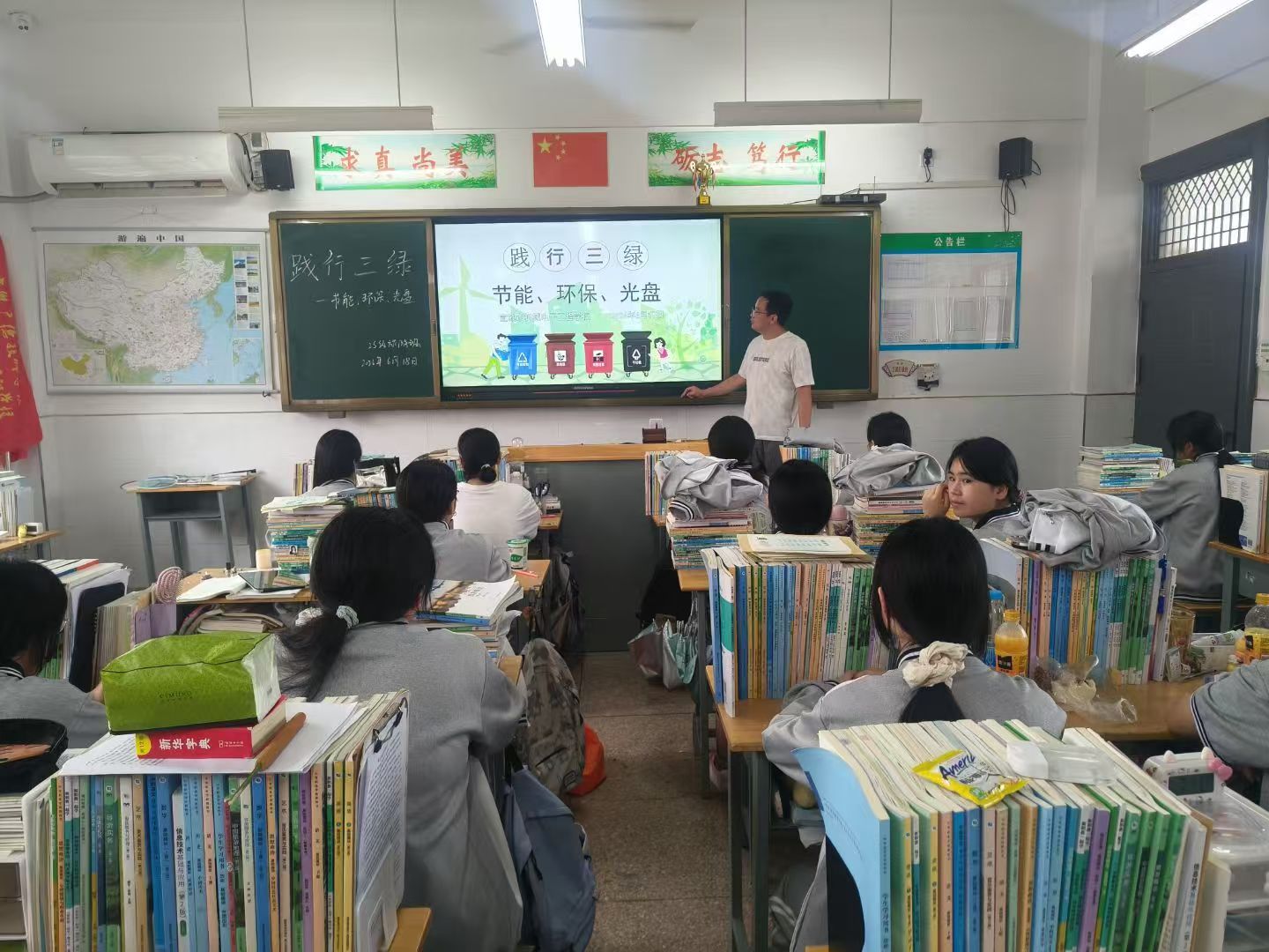 1b968100f1e0f2c2eec2927847e17eeb.jpg